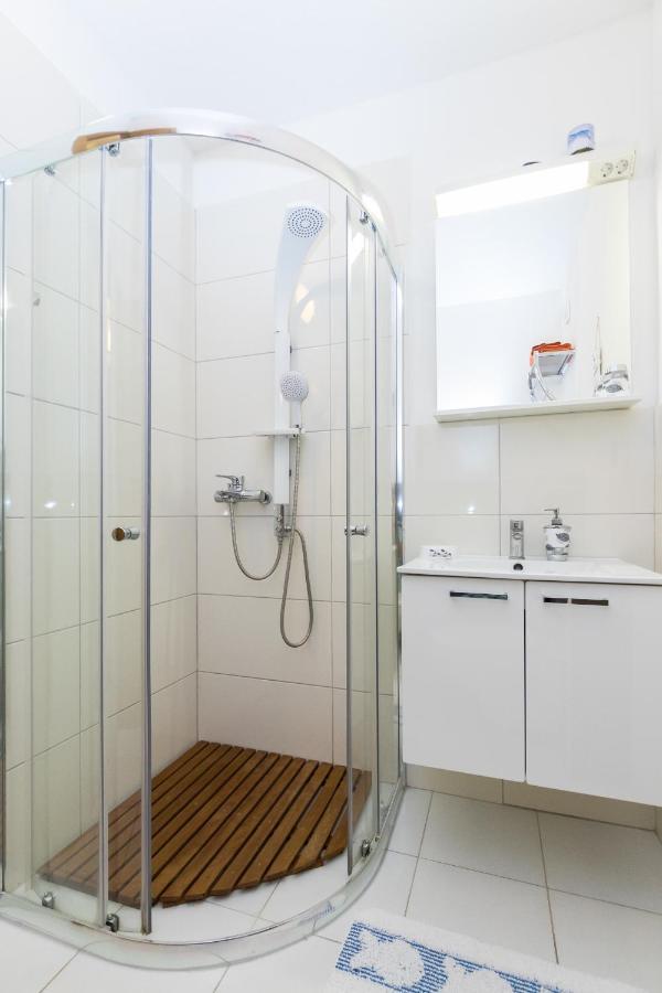 Apartments And Rooms With Parking Space Grebastica, Sibenik - 17831 Luaran gambar