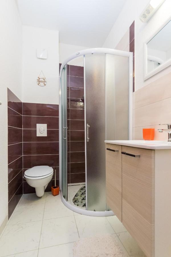 Apartments And Rooms With Parking Space Grebastica, Sibenik - 17831 Luaran gambar