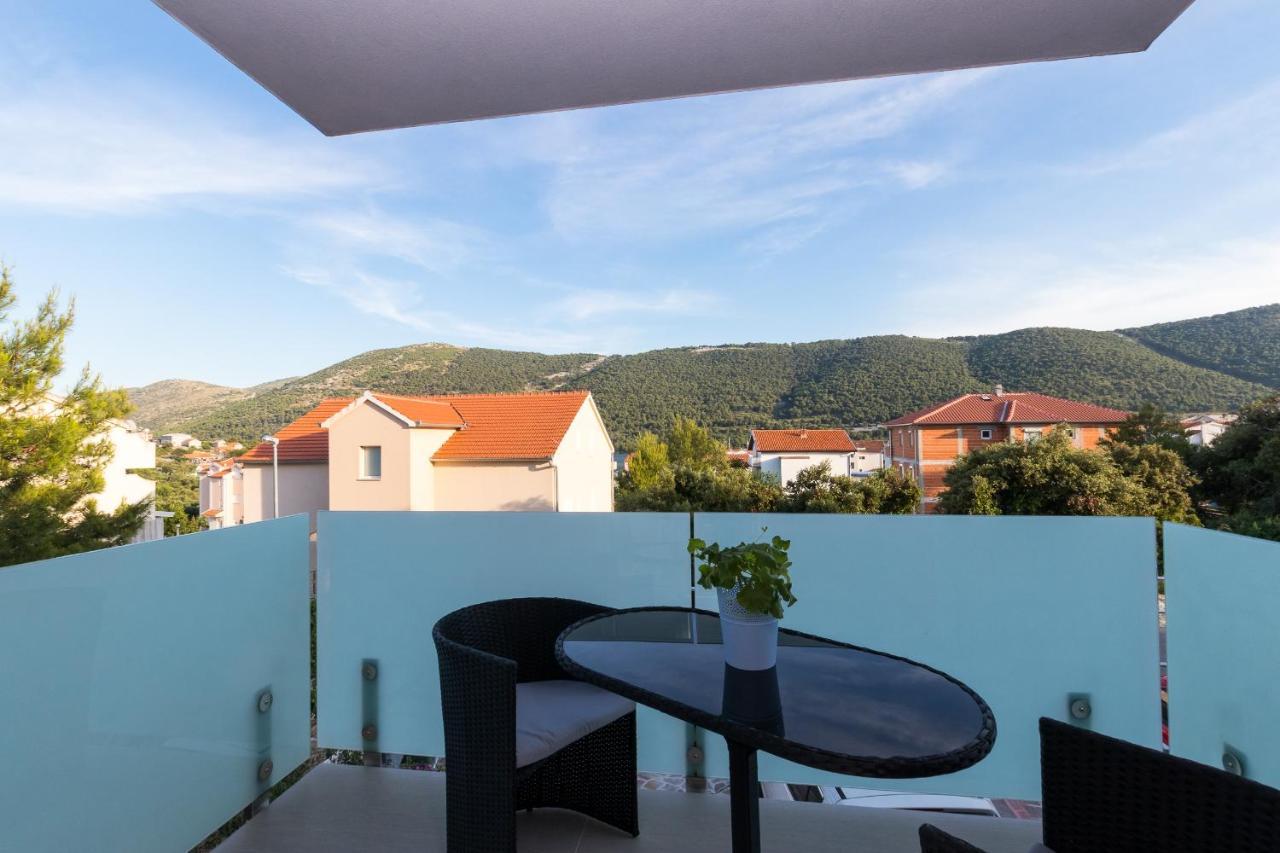 Apartments And Rooms With Parking Space Grebastica, Sibenik - 17831 Luaran gambar